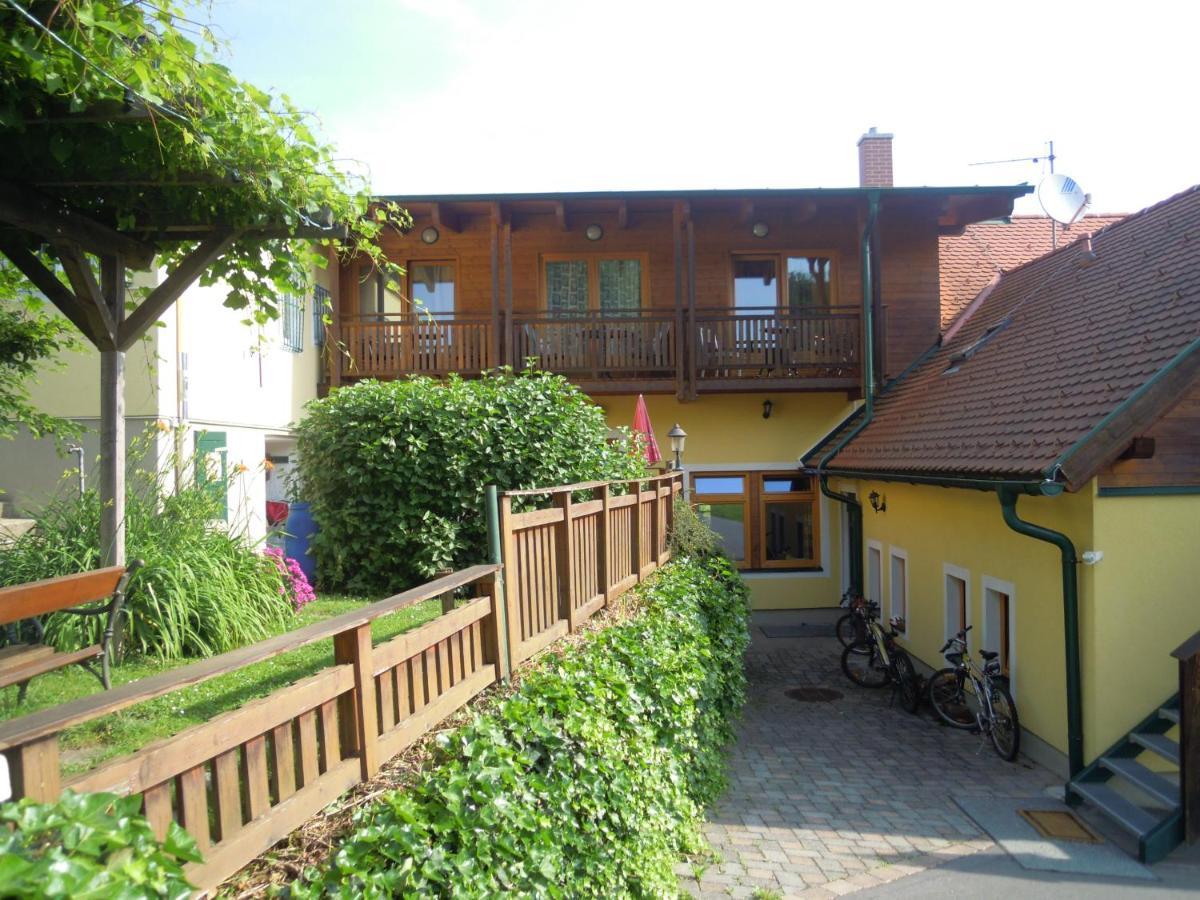 Landhaus FühlDichWohl Fehring Exterior foto